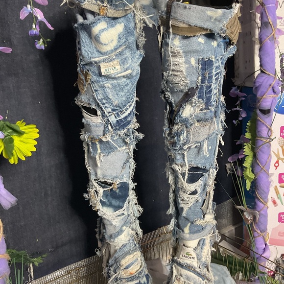 Walk With Mee Kustom on - Picture 14 of 16